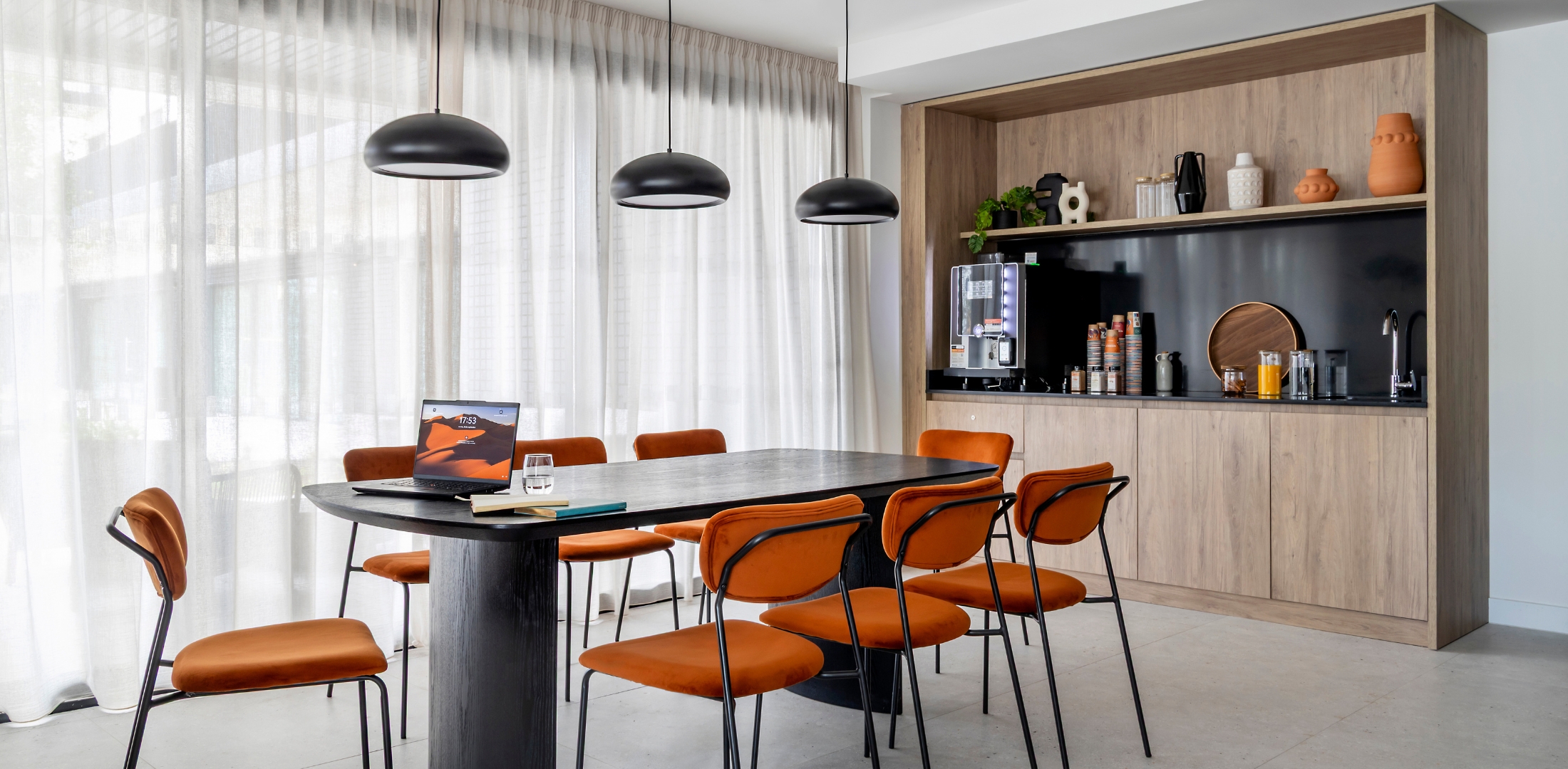 Cocina coworking en Calido Valdebebas