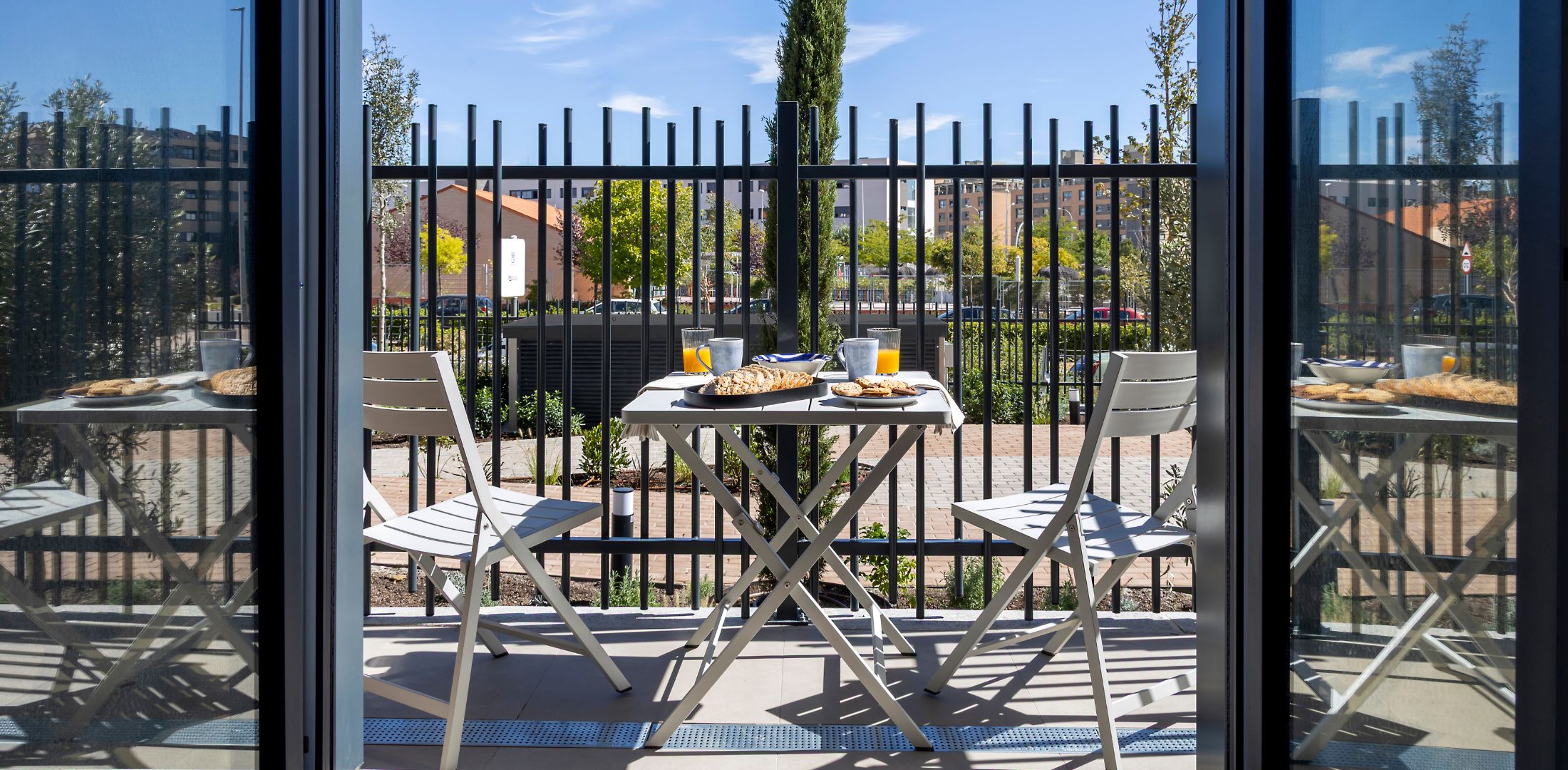 1761575377_Estudiodoblepatio.jpg